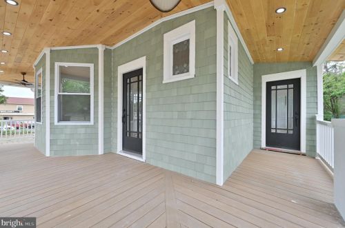 90 Holly Ave, Pitman NJ  08071-1249 exterior