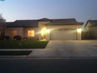 4204 Ceres Ct, Visalia, CA 93291-8435