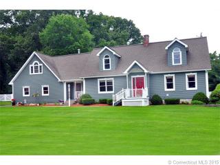 54 Somerset Dr, Windsor, CT 06095-1479