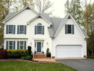 1630 Westbury Knoll Ln, Midlothian VA  23114-5151 exterior