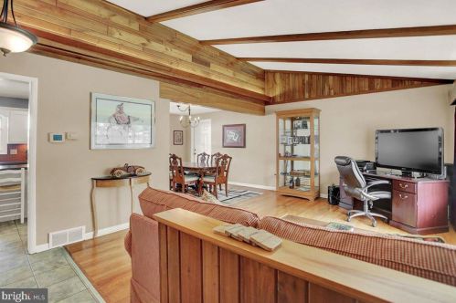 57 Springhouse Rd, Lancaster PA  17603-6619 exterior