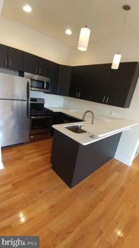 1921 Fairmount Ave, Philadelphia PA  19130-2036 exterior
