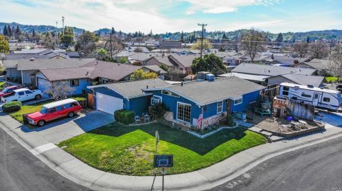 234 Citrus Ave, Vacaville, CA 95688-2719