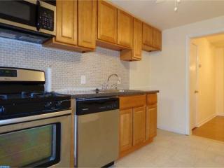 441 Ripka St, Philadelphia, PA 19128-3336