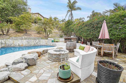 1282 Granite Spg Dr, Chula Vista CA  91915-2506 exterior