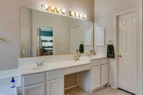 6701 Andress Dr, Fort Worth TX  76132-2999 exterior
