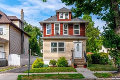 28 Edison St, Ridgefield Park, NJ 07660-2252