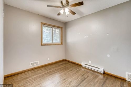 248 150th St, Saint Paul MN  55124-6718 exterior