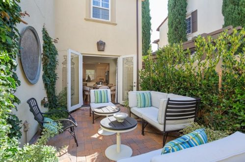 57 Arborside, Irvine CA  92603-0111 exterior