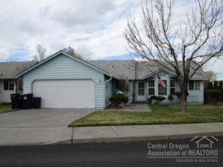 2805 Reindeer Ave, Eagle Crest, OR 97756-8047