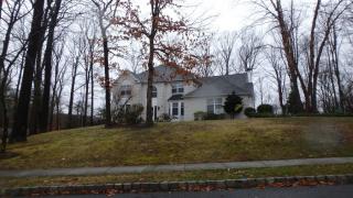 3 Winners Cir, Millstone Township, NJ 07726-8461