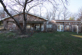 2559 Turkeyfoot Rd, Bourbon, MO 65441-9185
