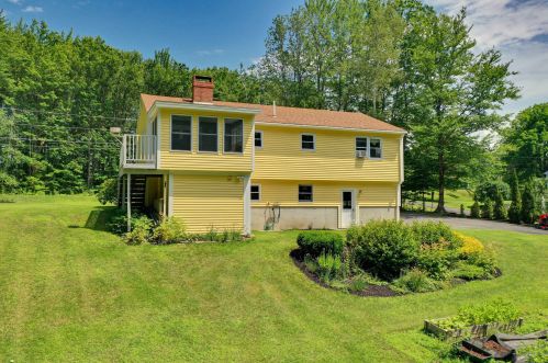 12 Oak Ridge Dr, Standish, ME 04084-6019