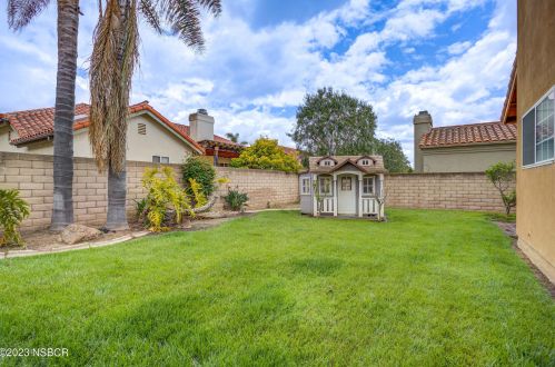 2418 Sandpiper Dr, Santa Maria CA  93455-1521 exterior
