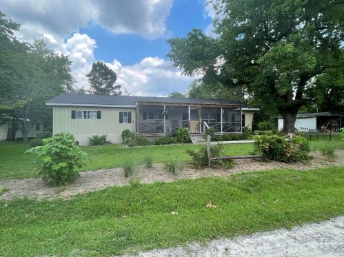 1173 James Loop Rd, Foreston, SC 29102-8012