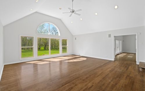 1112 Meadowbrook Ln, Bannockburn IL  60015-3434 exterior