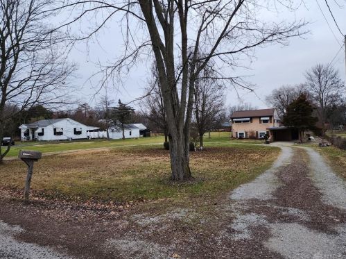 2346 Cottingham Rd, Springfield, OH 45506-3844