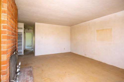 5120 Dawne St, San Diego, CA 92117-1353