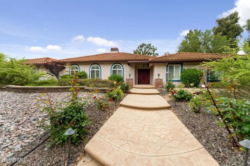 700 Oldstone Pl, Simi Valley, CA 93065-5336