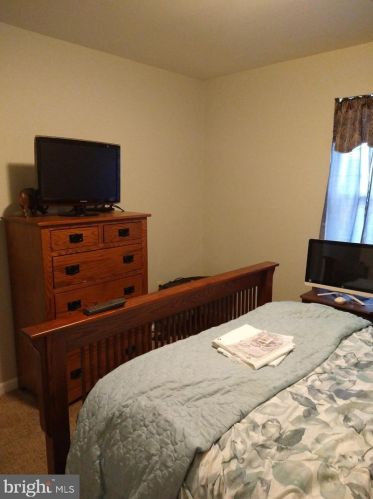 45 Hagarman Dr, York PA  17408-4547 exterior