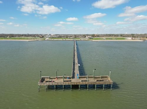 721 Bayshore, Morgans Point TX 77571 exterior