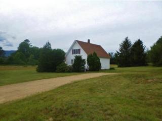 8 Northpointe Rd, Ellsworth, NH 03285-6264