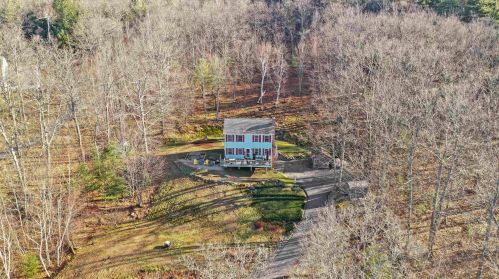 116 Mountain View Dr, New Ipswich, NH 03071-4103