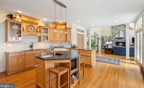 418 Arundel Bch Rd, Severna Park MD 21146-3346 exterior