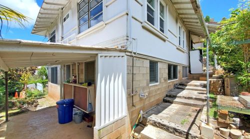 3270 Kehau Pl, Honolulu HI  exterior