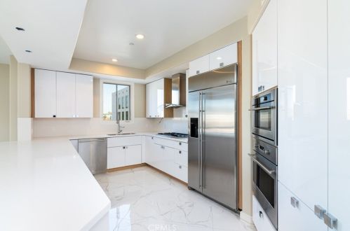 519 Caruso Ave, Glendale CA  91210-1518 exterior