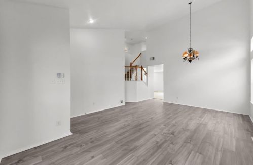 6320 Lake View Ln, Garland TX  75048-3593 exterior