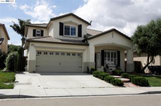 1237 Gwerder St, Tracy, CA 95377-7943