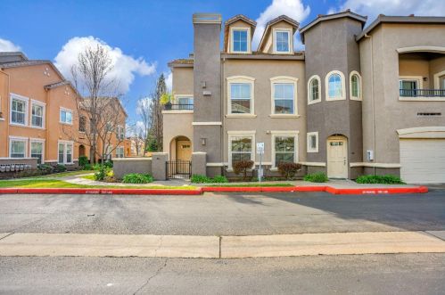 411 Vessona Cir, Folsom, CA 95630-8720