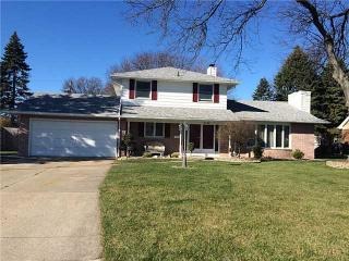 2102 Belvedere Dr, Toledo, OH 43614-3060