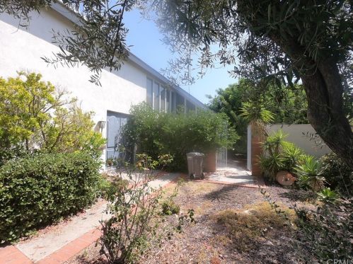 23295 Downland Rd, El Toro, CA 92630-3811