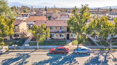 559 Willow Ave, Rialto, CA 92376-4921
