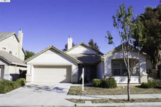 556 Young Dr, Los Angeles, CA 94513-8300