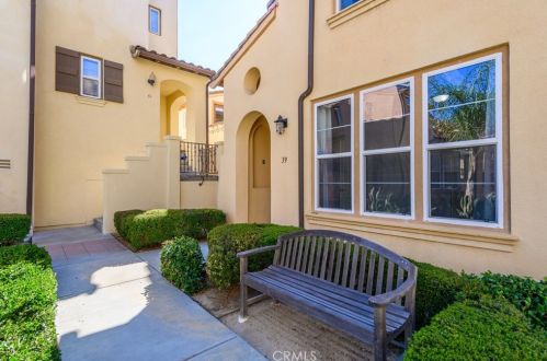 39 Tall Oak, Irvine CA  92603-4213 exterior