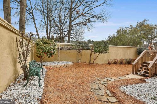 108 Wexford Ct, Stockbridge GA  30281-6305 exterior