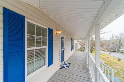 1609 Church St, Conyers, GA 30012-3709