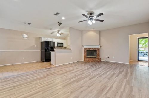 10612 Aransas Dr, Fort Worth TX  exterior