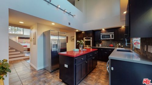 1172 Centinela Ave, Santa Monica CA  90403-2338 exterior