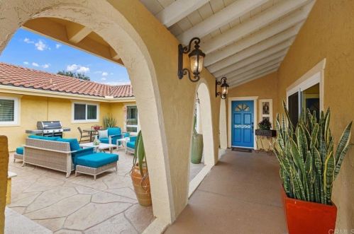 20101 Elfin Forest Rd, Escondido, CA 92029-4709