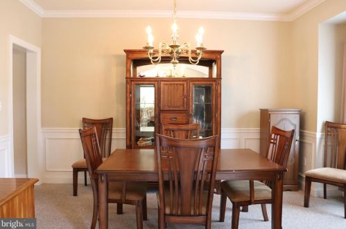 1954 Pickering Trl, Lancaster PA exterior