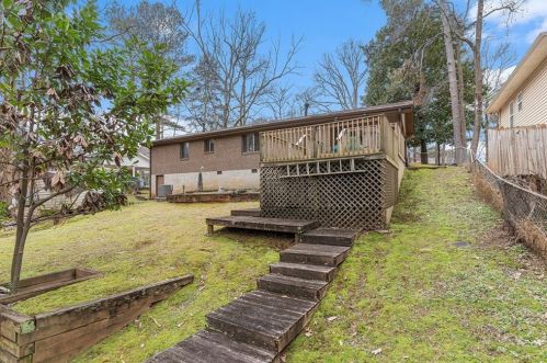 4397 Hickory Wood Ln, Atlanta GA  30360-2619 exterior