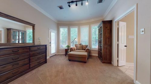8760 Skyline Ln, Conroe TX  77302-3458 exterior