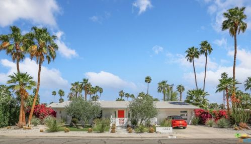 1894 Mcmanus Dr, Palm Springs, CA 92262-6527