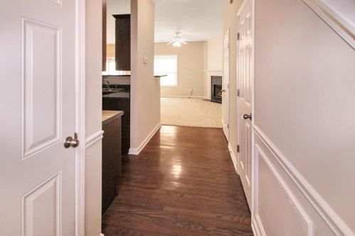 314 Creek Manor Way, Suwanee GA  30024-6564 exterior