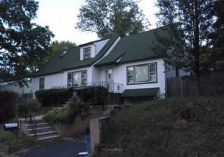 141 Dukes Rd, Rahway, NJ 07065-1528