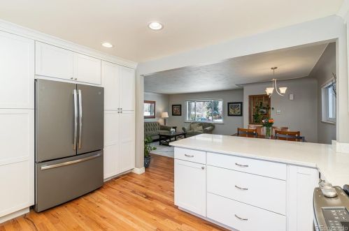 910 Estes St, Denver CO  80215-5452 exterior